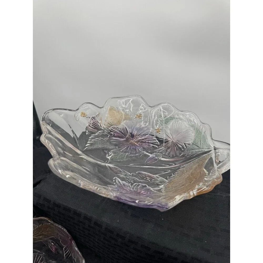 Mikasa Studio Nova Crystal Embossed Floral Pattern 8 Inch Serving Bowl & 4 Bowls